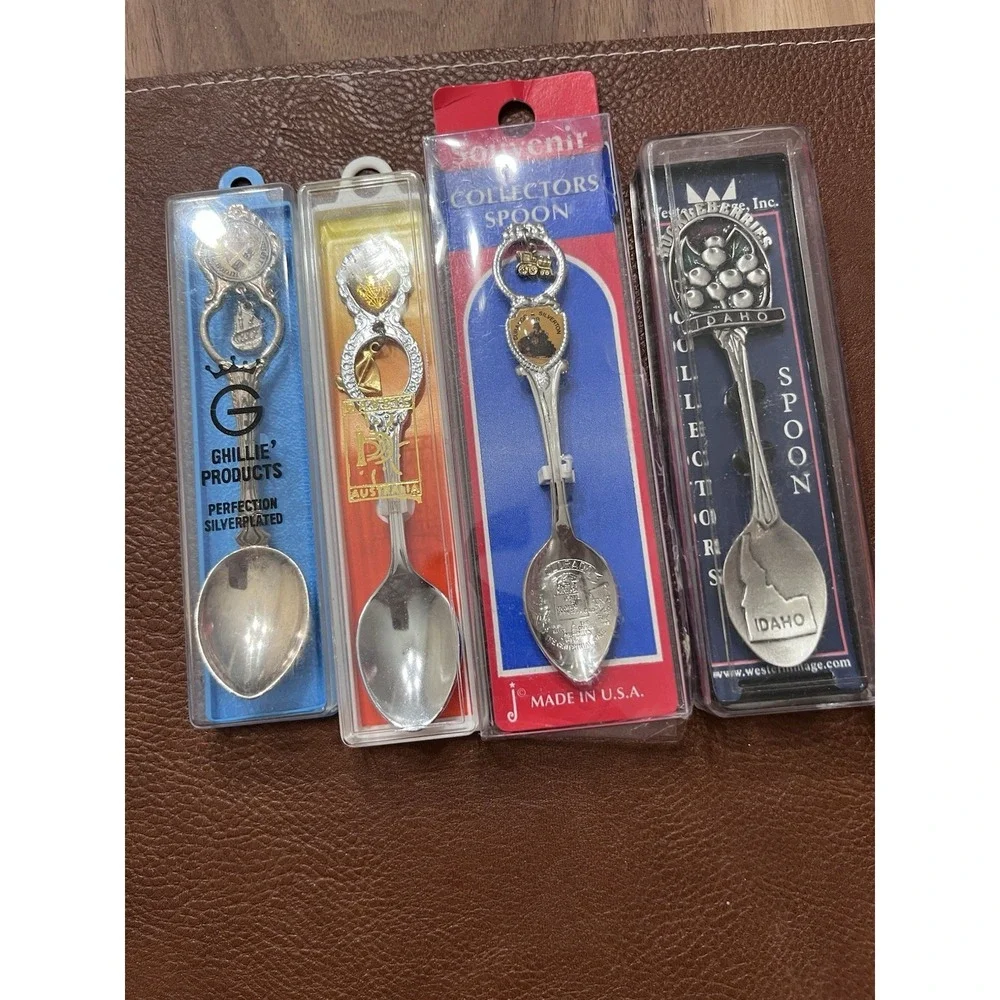 Lot of  9 Tourists Souvenir Collector Spoons s in Orignal Boxes